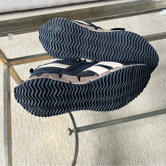 Reebok Black and Cream Athletic Shoes - Picture 7 of 7